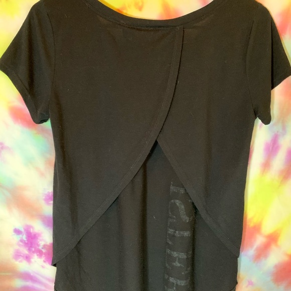 Women’s backless top - Picture 2 of 3